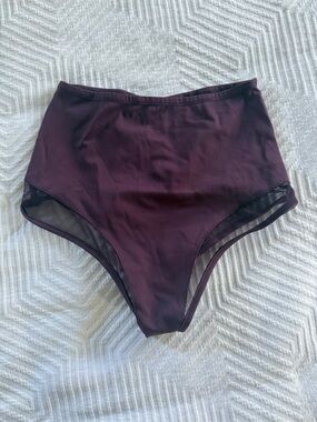 Lunalae High-Waist Pole Bottoms Plum US 2, AU 6